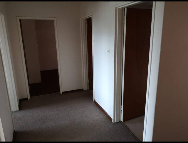 2 BEDROOM APARTMENT TO LET IN CLARENDON